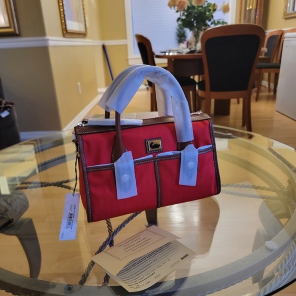 Dooney & Bourke NWT Camden Wayfarer Satchel - Picture 16 of 16